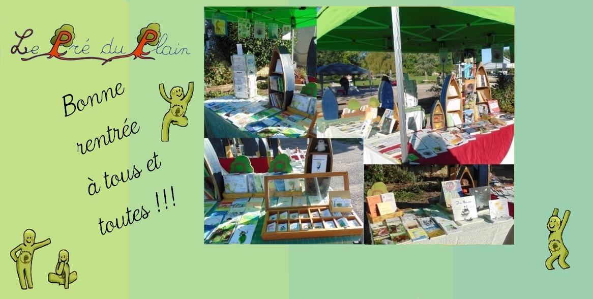 Des livres dans la rue